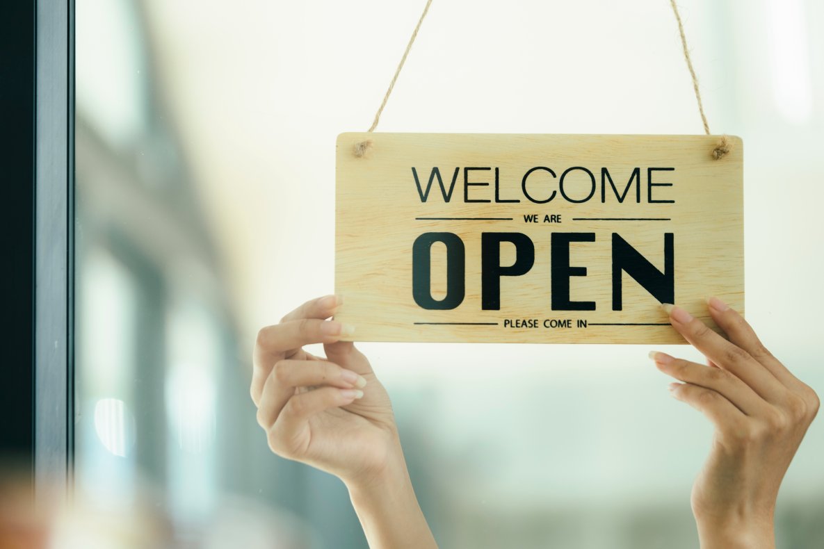 How to Support a Small Business for Free Growth Hackers