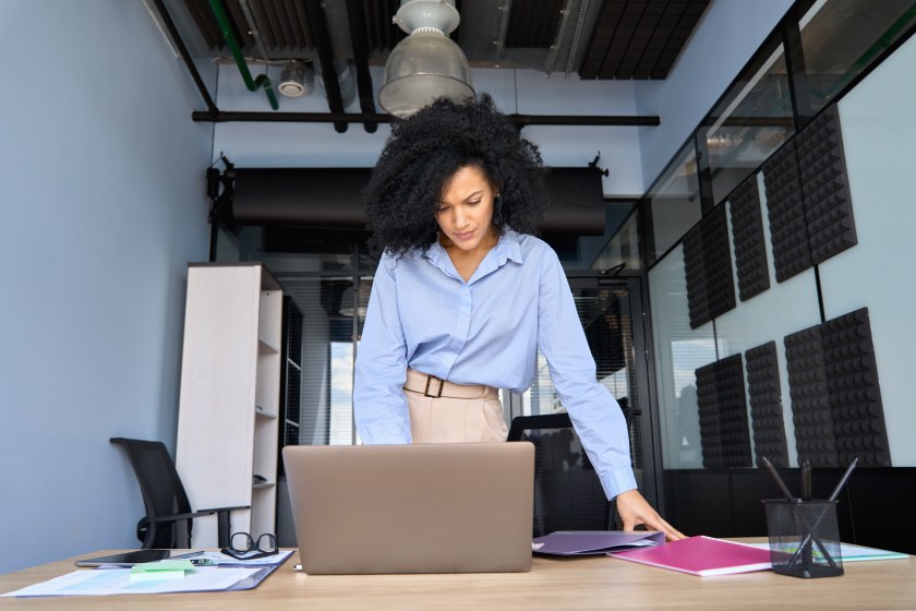 Resilient Leadership Female Leader Woman Boss Resilience Focused Concentrated Professional